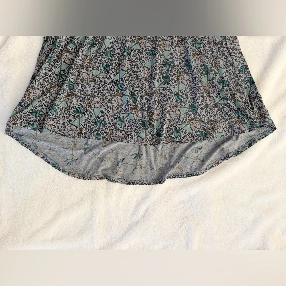 Lularoe Disney Carly High-Low Swing Dress - King Triton Print - Size Small - Picture 3 of 10